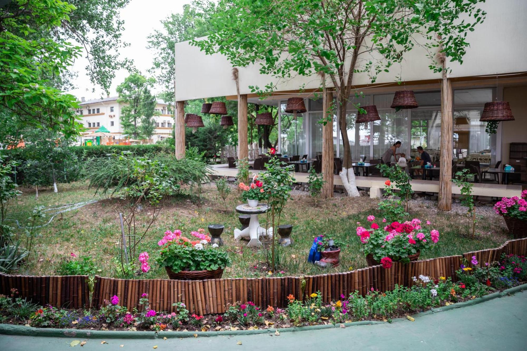 Complex Mediteranean Mamaia Exterior foto
